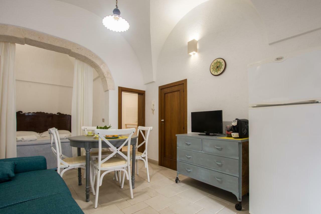 Dimora Zafferano - Guest House Остуни Екстериор снимка